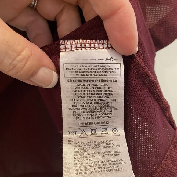 Adidas Cropped Top Women’s 2X Burgundy Red Mesh Athleisure Boxy Semi Sheer - Picture 9 of 9